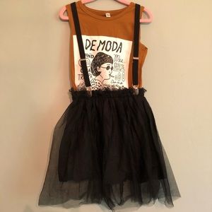 SOLD💕Girls Brown Shirt & Overall 2pc 💕